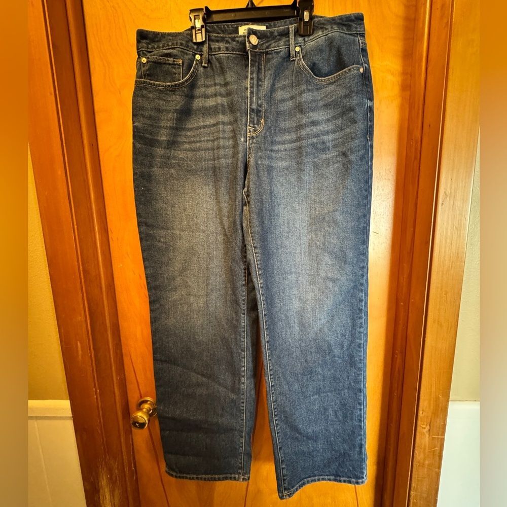 Seven7 Women’s Straight Jeans